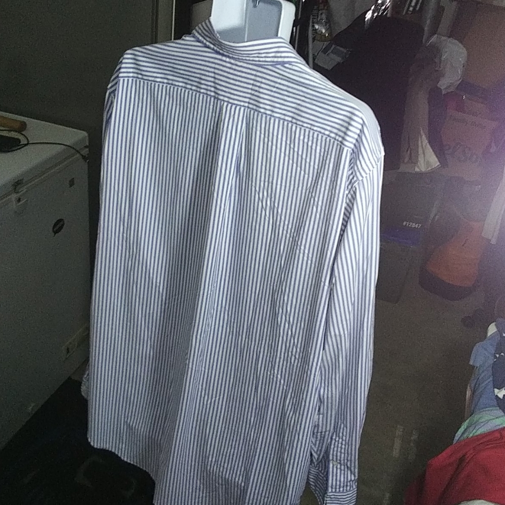 Shirt - Picture 4 of 5